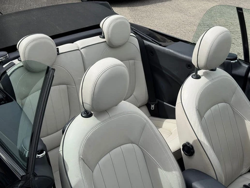 MINI Cooper S Cabrio - Afbeelding 9 van 10