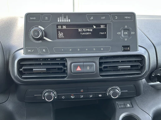 Opel Combo - Afbeelding 14 van 19