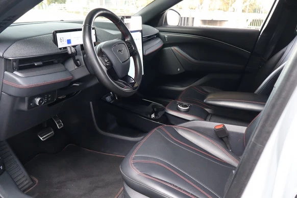 Ford Mustang Mach-E - Afbeelding 4 van 28