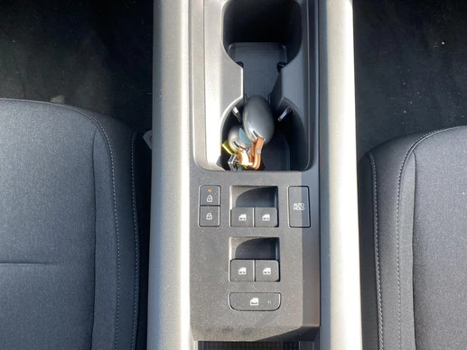 Hyundai IONIQ 6 - Afbeelding 25 van 30