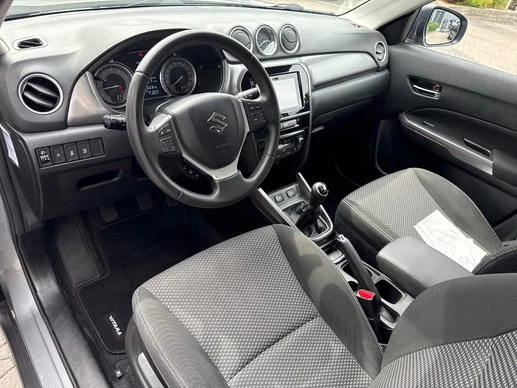 Suzuki Vitara - Afbeelding 17 van 29