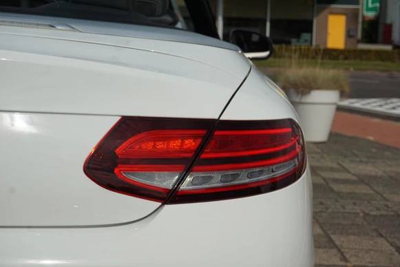 Mercedes-Benz C-Klasse - Afbeelding 14 van 30