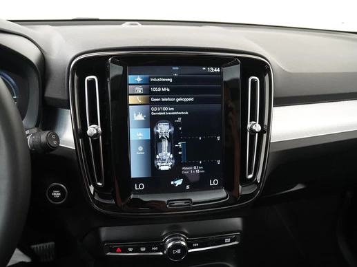 Volvo XC40 - Afbeelding 17 van 30