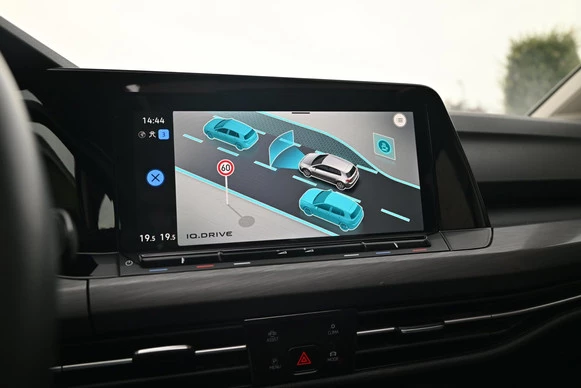 Volkswagen Golf - Afbeelding 22 van 30