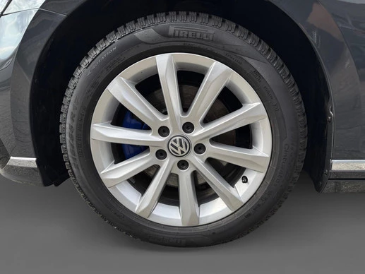 Volkswagen Passat - Afbeelding 16 van 26
