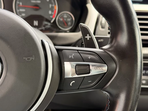 BMW M4 - Afbeelding 27 van 30