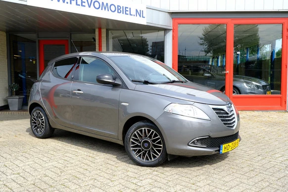 Lancia Ypsilon - Afbeelding 4 van 26