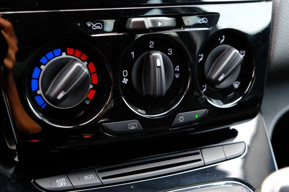 Lancia Ypsilon - Afbeelding 11 van 26