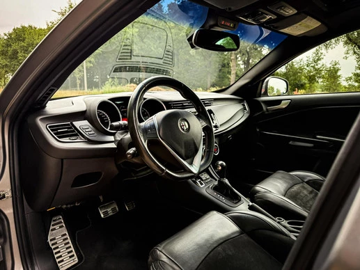 Alfa Romeo Giulietta - Afbeelding 8 van 30