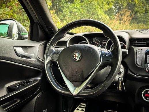 Alfa Romeo Giulietta - Afbeelding 10 van 30
