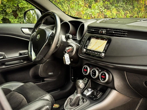 Alfa Romeo Giulietta - Afbeelding 13 van 30