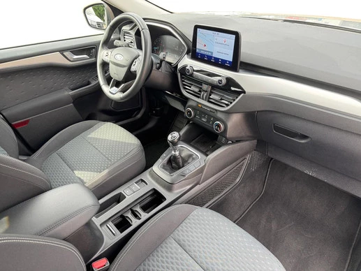Ford Kuga - Afbeelding 28 van 30