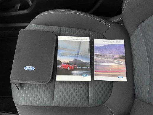Ford Kuga - Afbeelding 29 van 30