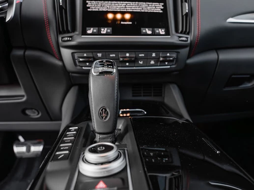 Maserati Levante - Afbeelding 26 van 30