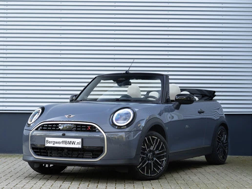 MINI Cooper S Cabrio - Afbeelding 1 van 30
