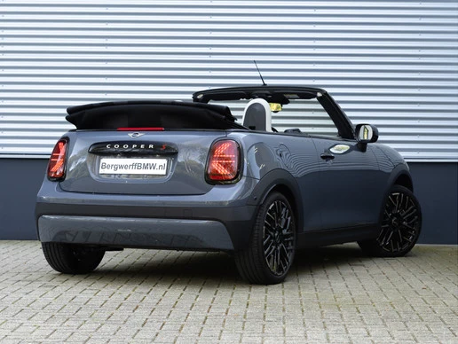 MINI Cooper S Cabrio - Afbeelding 2 van 30