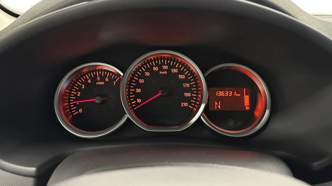 Dacia Logan - Afbeelding 19 van 30
