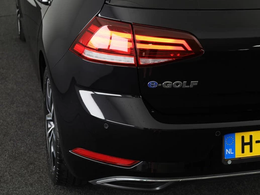 Volkswagen e-Golf - Afbeelding 17 van 30