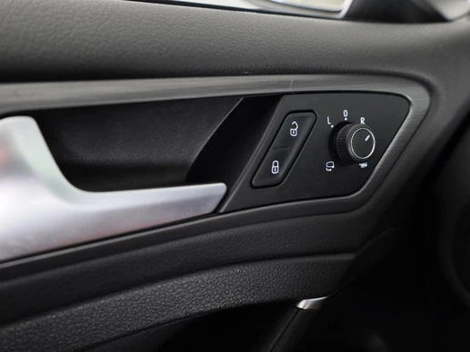 Volkswagen e-Golf - Afbeelding 24 van 30