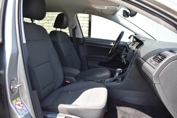 Volkswagen e-Golf - Afbeelding 10 van 28