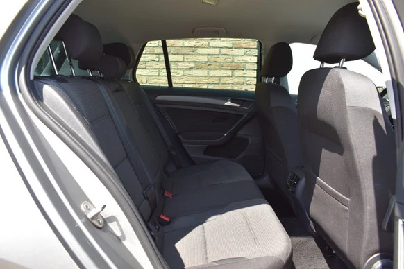 Volkswagen e-Golf - Afbeelding 11 van 28