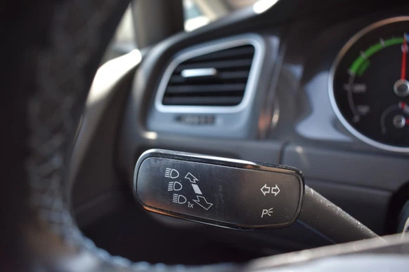 Volkswagen e-Golf - Afbeelding 15 van 28