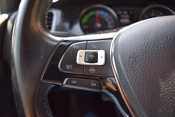 Volkswagen e-Golf - Afbeelding 16 van 28