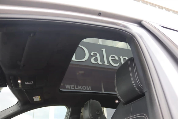 Jaguar E-PACE - Afbeelding 18 van 30