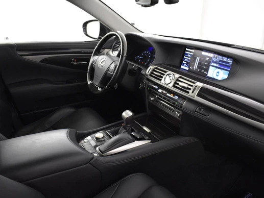 Lexus LS - Afbeelding 3 van 30