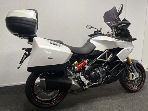 Aprilia Caponord - Afbeelding 4 van 21