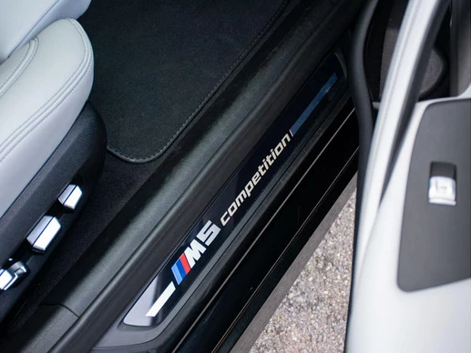 BMW M5 - Afbeelding 8 van 30