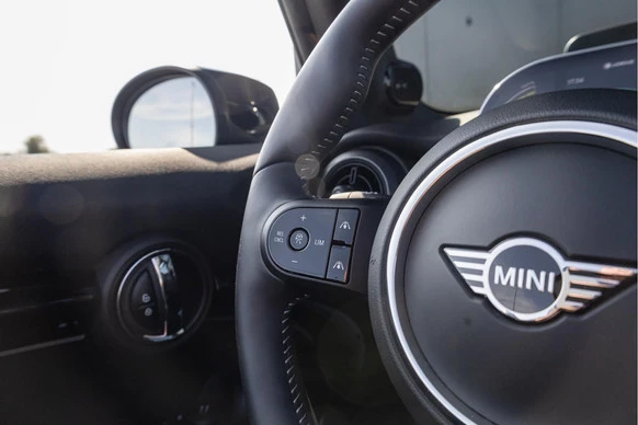 MINI Cabrio - Afbeelding 11 van 30