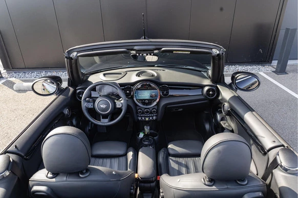 MINI Cabrio - Afbeelding 15 van 30