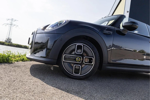 MINI Cabrio - Afbeelding 27 van 30