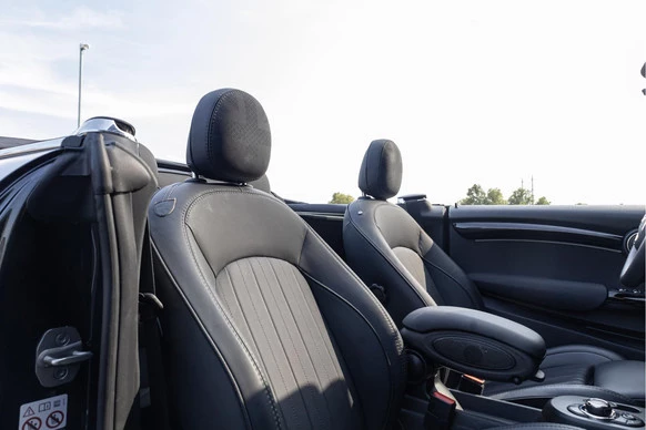 MINI Cabrio - Afbeelding 7 van 30