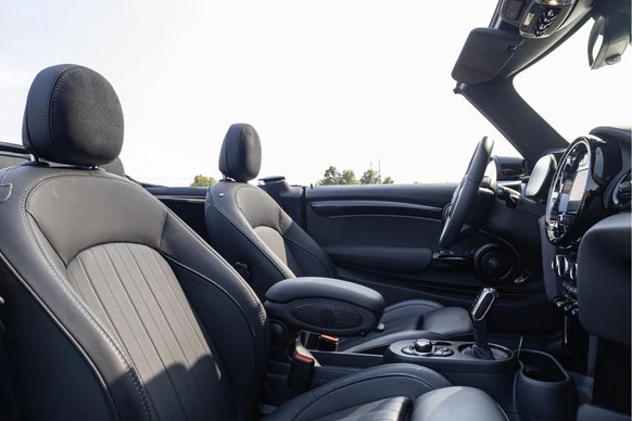 MINI Cabrio - Afbeelding 9 van 30