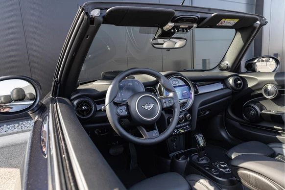 MINI Cabrio - Afbeelding 21 van 30