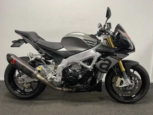 Aprilia Tuono V4 - Afbeelding 1 van 18