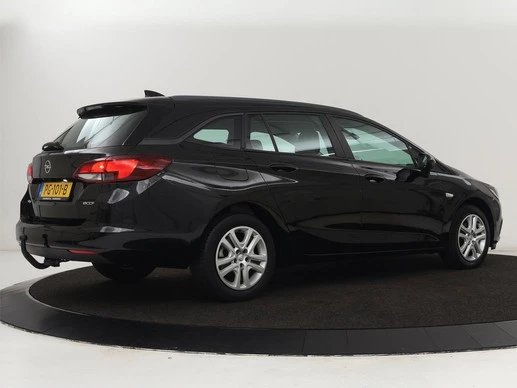 Opel Astra - Afbeelding 24 van 30