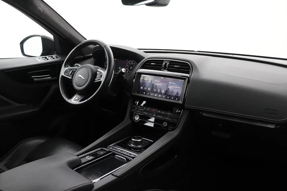 Jaguar F-PACE - Afbeelding 19 van 30