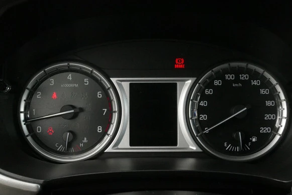 Suzuki Vitara - Afbeelding 11 van 18