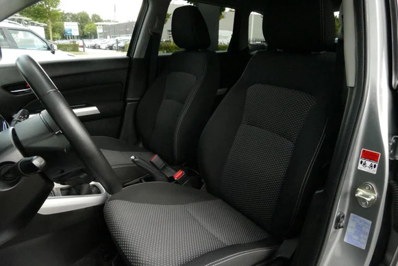 Suzuki Vitara - Afbeelding 12 van 18