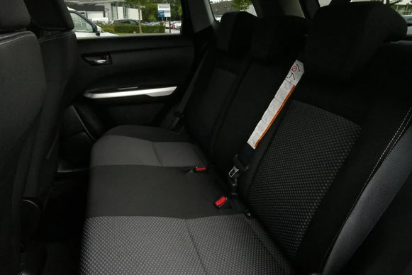 Suzuki Vitara - Afbeelding 13 van 18