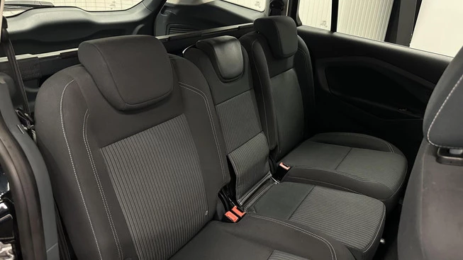 Ford Grand C-Max - Afbeelding 16 van 30
