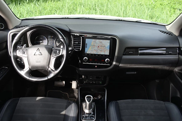 Mitsubishi Outlander - Afbeelding 2 van 30