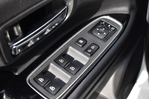Mitsubishi Outlander - Afbeelding 21 van 30