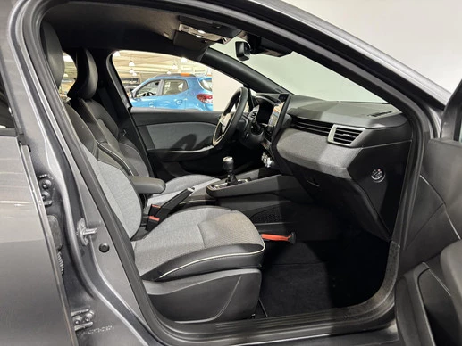 Renault Clio - Afbeelding 16 van 30