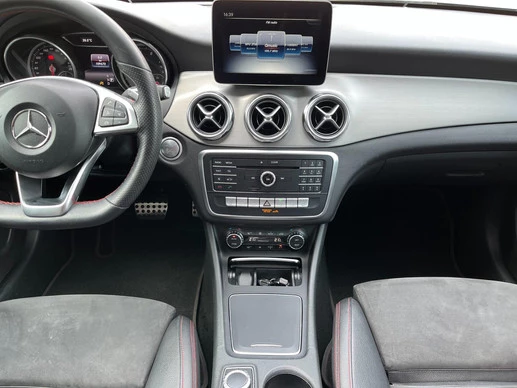Mercedes-Benz GLA - Afbeelding 18 van 30