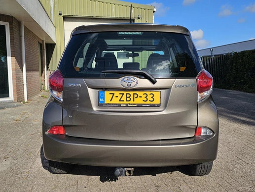 Toyota Verso-S - Afbeelding 10 van 28
