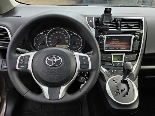 Toyota Verso-S - Afbeelding 2 van 28